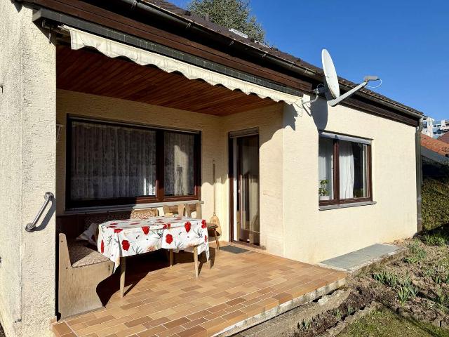Freistehendes Einfamilienhaus mit Potential in Hohengehren, ruhig und zentrumsnah