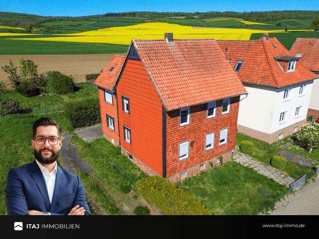 Freistehendes Einfamilienhaus mit Potenzial in attraktiver Feldrandlage von Einbeck Naensen