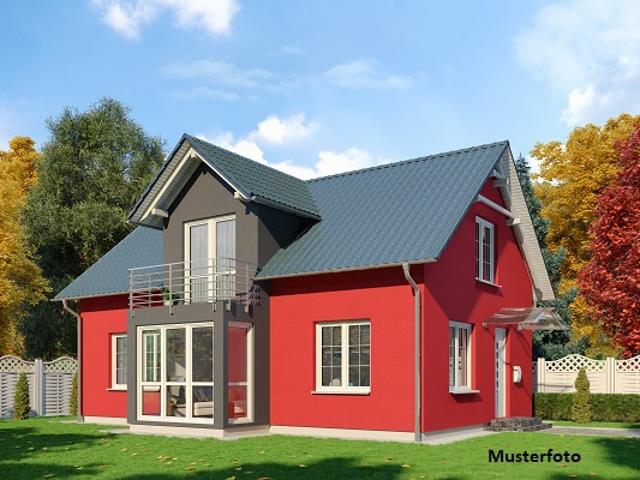 Freistehendes Einfamilienhaus + provisionsfrei