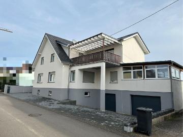 Freistehendes gepflegtes 2 familien Haus in Merzig Hilbringen