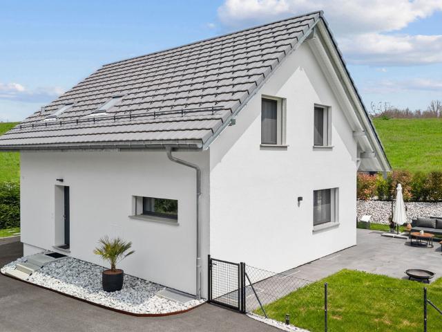 Freistehendes Haus 5 Min. vom Zentrum von Conthey entfernt