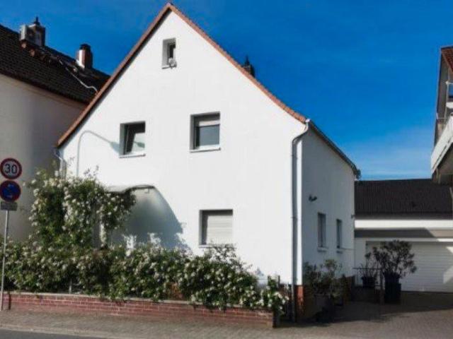Freistehendes Haus energetisch saniert 120 qm