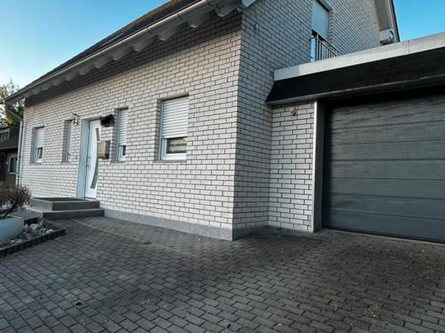 Freistehendes Haus in Bösperde Provisionsfrei