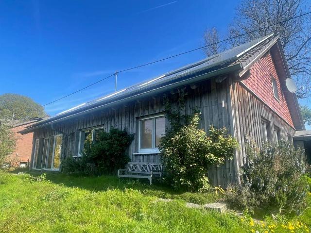 Freistehendes Haus in Hilsenhain in schönster ruhiger Natur