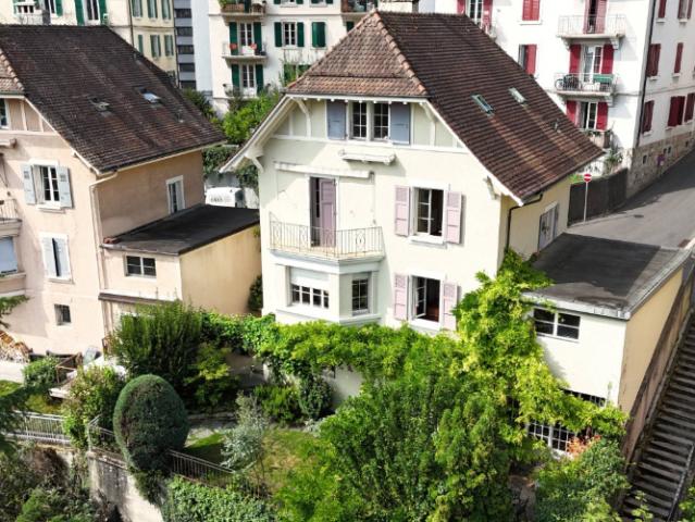 Freistehendes Haus mit Garten, Stadtzentrum Lausanne, freie Sicht