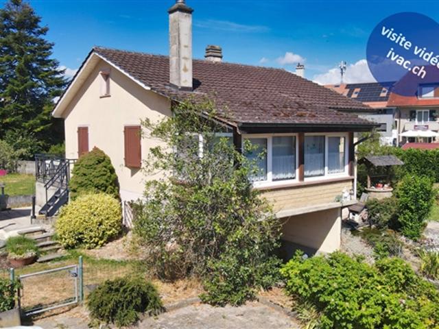 Freistehendes Haus mit 4 Zimmern in Corcelles près Payerne / VD
