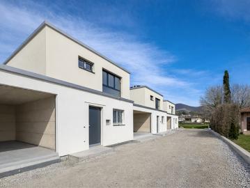 Freistehendes Haus mit 5,5 Zimmern in Stabio
