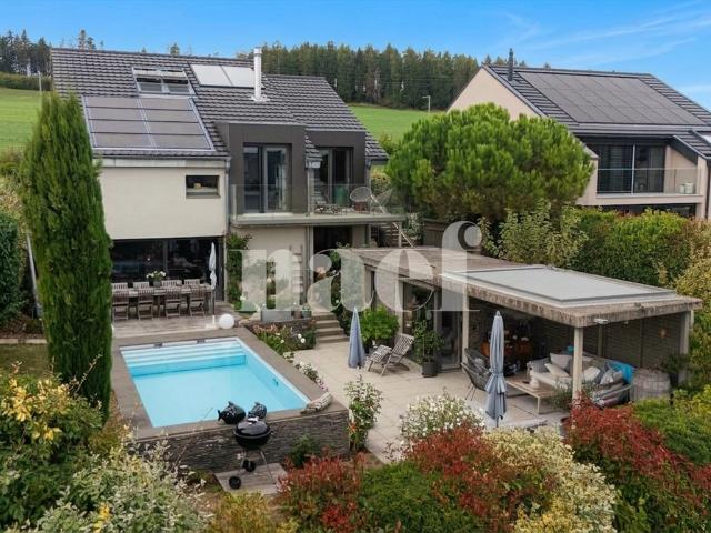 Freistehendes Haus mit 6,5 Zimmern und Schwimmbad zum Verkauf in Vallamand