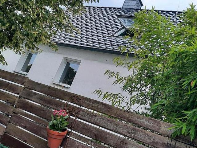 Freistehendes Häuschen