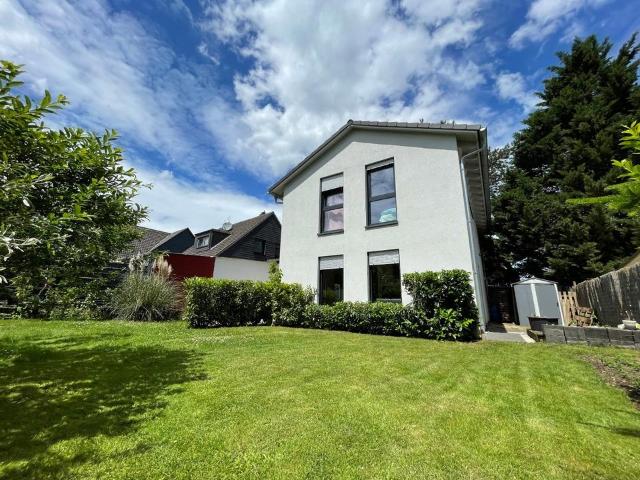 Freistehendes KFW 40 Einfamilienhaus mit Garten Provisionfrei
