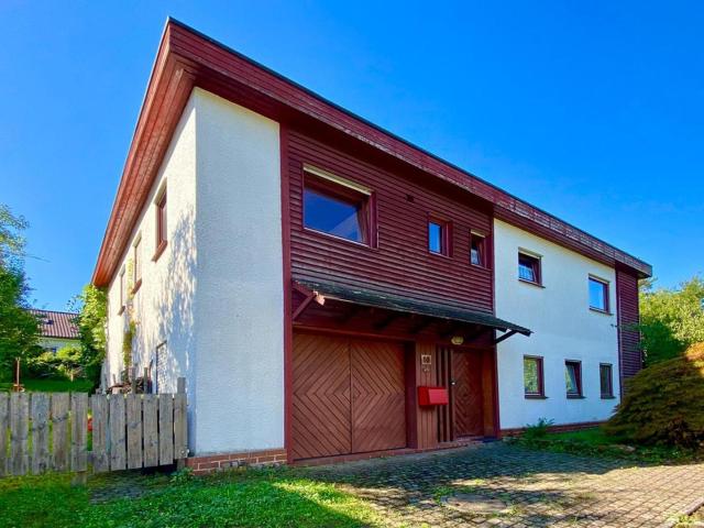 Freistehendes Wohnhaus mit großzügigem Grundstück provisionsfrei direkt vom Eigentümer