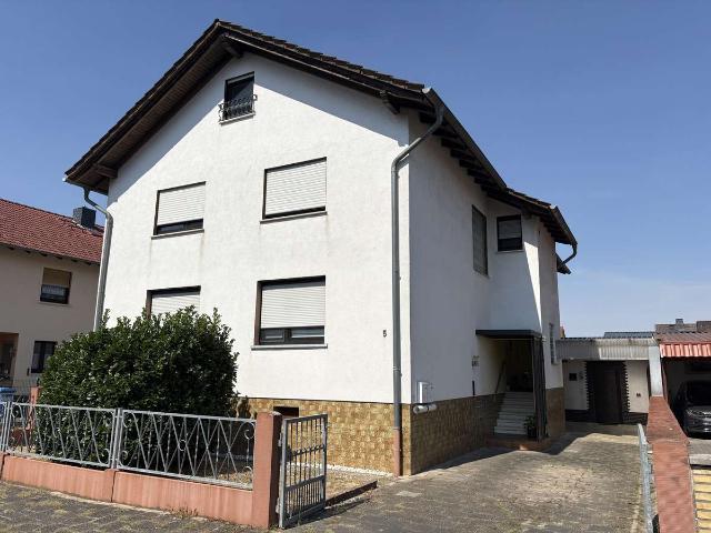 Freistehendes Zweifamilienhaus 105qm Selbstnutzung im EG mit Garten/Freisitz und OG vermietet
