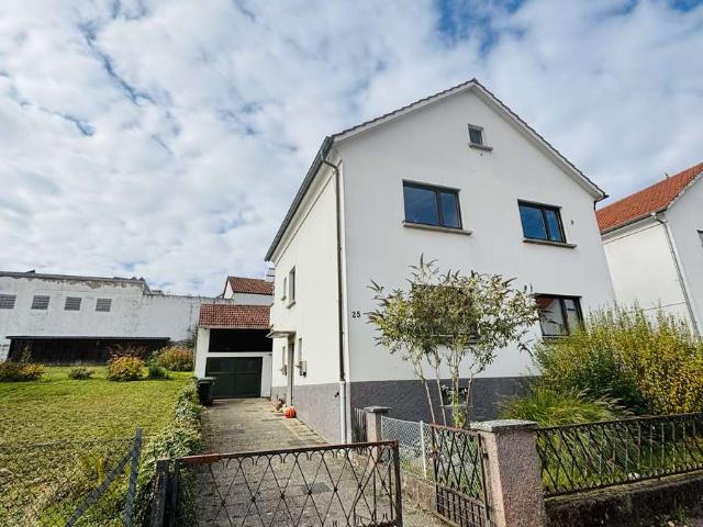 freistehendes Zweifamilienhaus in Dielheim ohne Provision