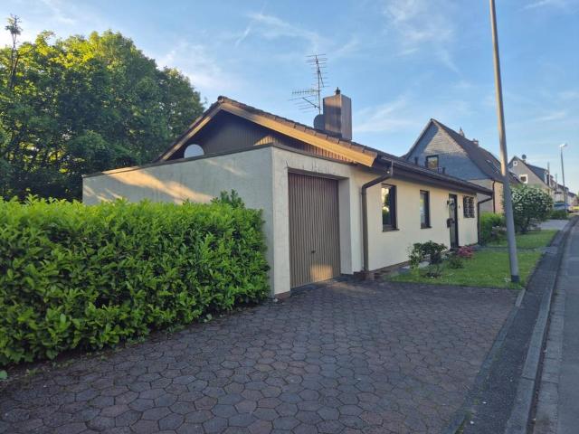 Freistehendes Zweifamilienhaus in Remscheid Westhausen