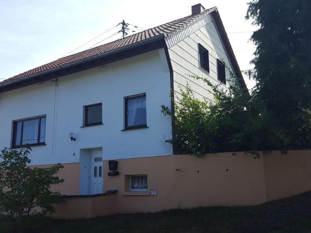 Freistehendes 1 Familienhaus in Großrosseln Waldrandlage zu verkaufen