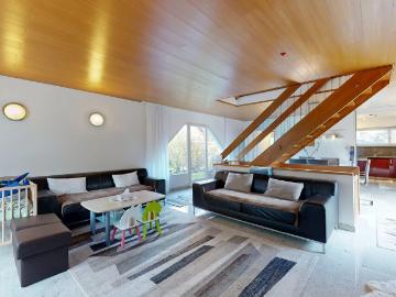 Freistehendes 5.5 Zimmer Einfamilienhaus mit Cheminée und Hobbyraum