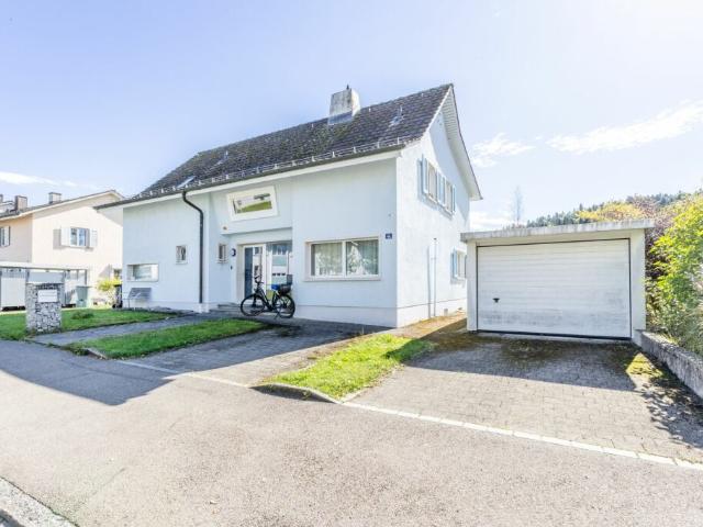 Freistehendes 6.5 Zimmer Einfamilienhaus am Mattenbach