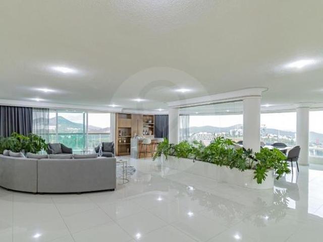 Freixido: Departamento en venta en Lomas Verdes 5a Sección
