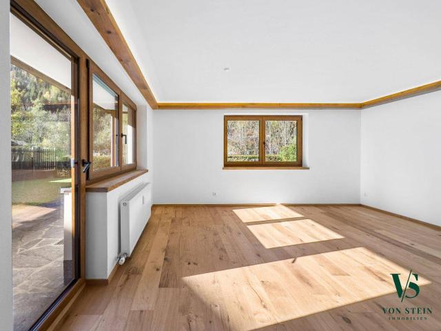 Freizeitwohnsitz nach Vollsanierung mit Garten, Garage und trennbaren Einheiten!