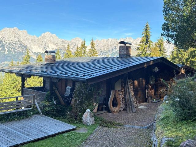 Freizeitwohnsitz am Berg in Ellmau Ski in Ski out mit Kaiserblick