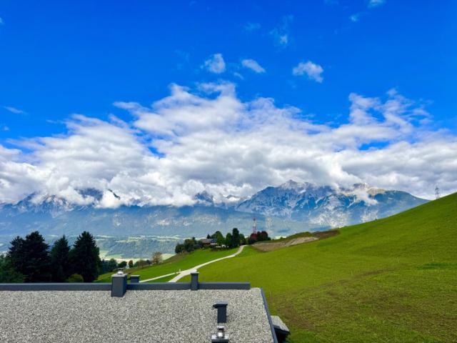 Preisreduktion: Freizeitwohnsitz am Weerberg – Wohnung Top 4 mit ca. 57,34 m², Balkon, Autoabstellplatz, Kellerabteil & traumhafter Fernsicht