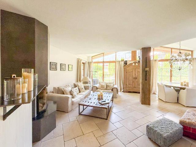 Freizeitwohnsitz Luxuriöses Residieren mit Garten und Sauna im Herzen von Kitzbühel
