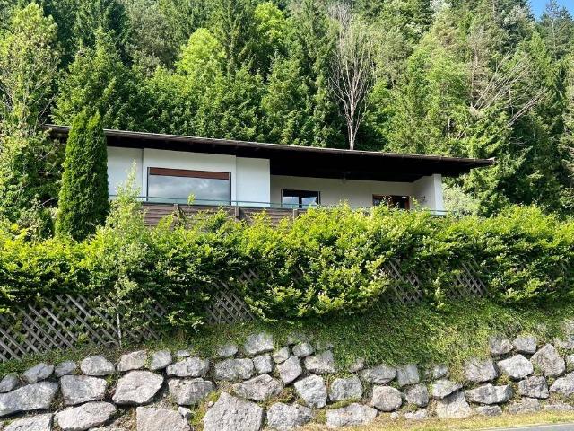 Freizeitwohnsitz Rarität nahe dem Walchsee – Bungalow auf 929 m² Grundstück mit Entwicklungspotenzial