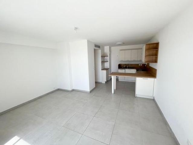 Fréjus appartement 2 pièces 47m2 dans résidence récente