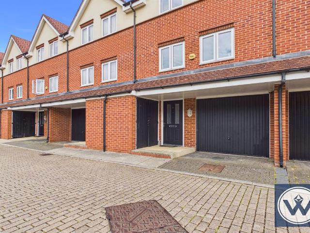 Fremantle Way UB3, 3 bed town house to rent, £2,450 pcm | PrimeLocation