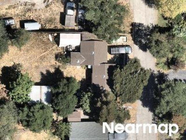 Fremont Ave