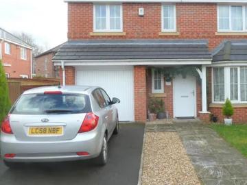 French Barn Lane, Manchester, M9 6PB, United Kingdom | 4 bed house for rent #102637347 | Rentberry
