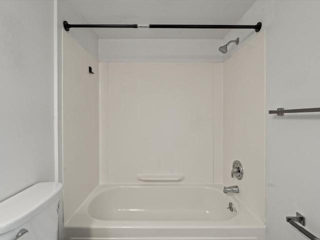 French Quarter Apartments 1 Bedroom Apartment for Rent at 25400 Basin St, Southfield, MI 48033