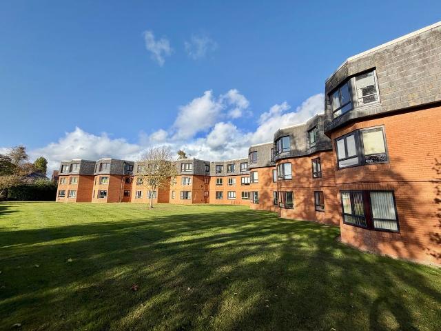 French Weir Close, Taunton TA1, 2 bed flat to rent, £1,400 pcm | PrimeLocation