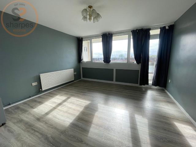 Frensham Court, Phipps Bridge Road, Mitcham, London CR4, 3 bed flat to rent, £2,000 pcm | PrimeLocation