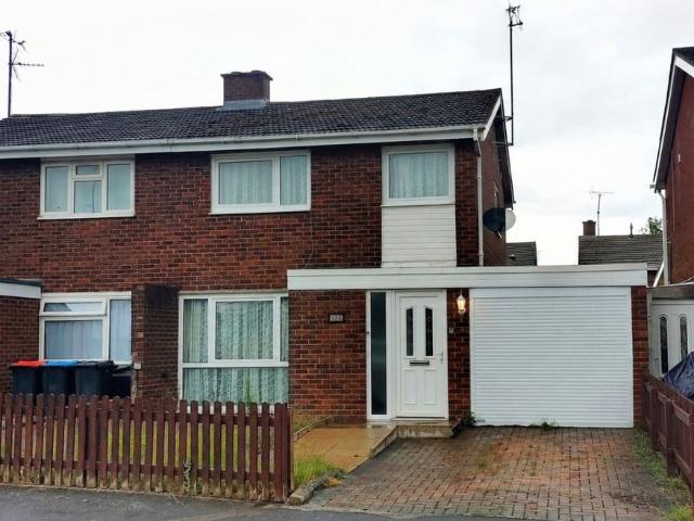 Frensham Drive, Bletchley MK2, 3 bed semi detached house to rent, £1,550 pcm | PrimeLocation