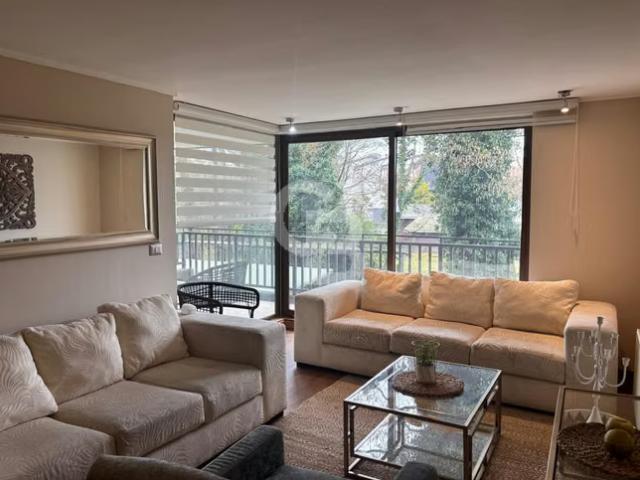 Frente Costanera | Amoblado, estilo mariposa | 3 dormitorios por 5280.00 en Puerto Varas