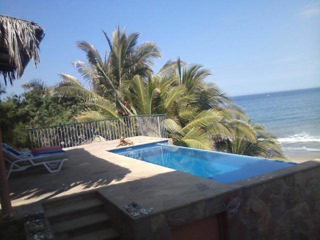 Frente al mar hermosa casa regia ubicacion
