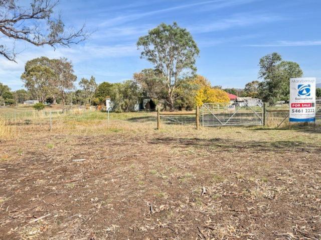 FRESH AIR, OPEN SPACE & A HANDY SHED