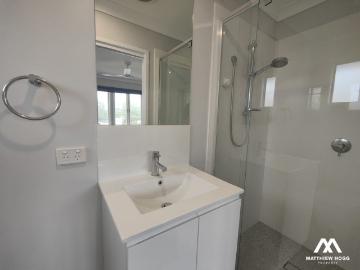 Fresh and Modern 1 Bedroom Studio Bills Included