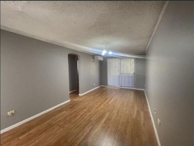 FRESH APARTMENT IN A GREAT LOCATION