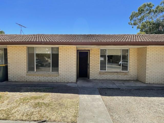 Fresh, Bright & Affordable 2 bedroom unit in group of 4 is now available to rent