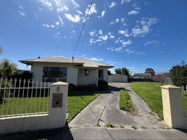 Fresh, Comfortable & Convenient Right Here in Traralgon