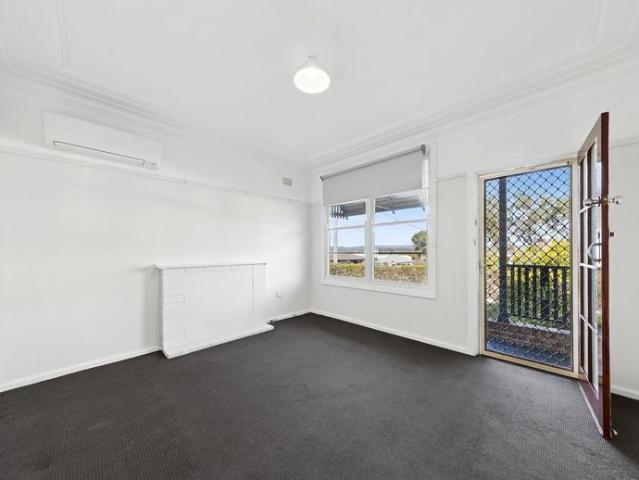 Fresh, Comfortable Home in a Convenient Cessnock Location