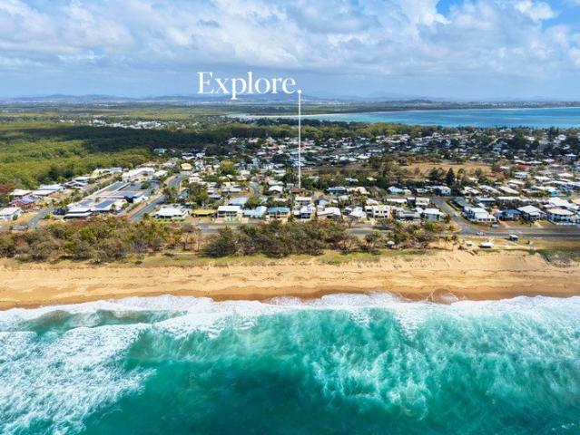 Fresh, Easy Living by the Beach