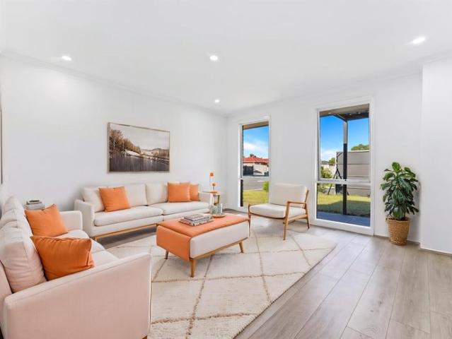 Fresh, Fabulous & Family Ready in Cranbourne North!