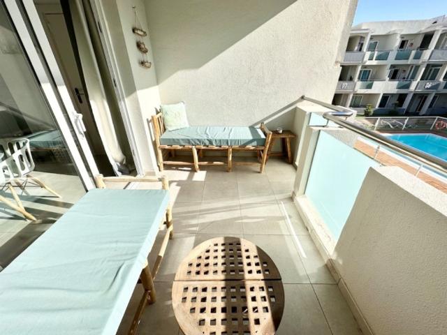 Fresh Lemonade: A/C, Pool, Work Desk, 2 terraces