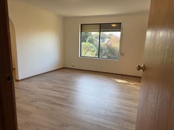 Fresh Light Bright & ready for you 2 bedrooms & a garage, in an awesome location, close to the beach & every convenience!