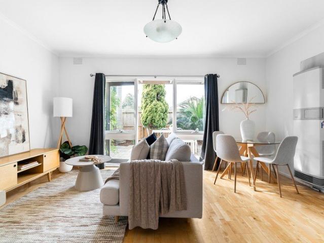 Fresh, Light & Brilliantly Positioned
