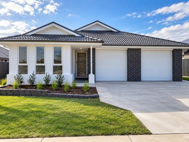 Fresh, Modern & Easy Living in Lochinvar