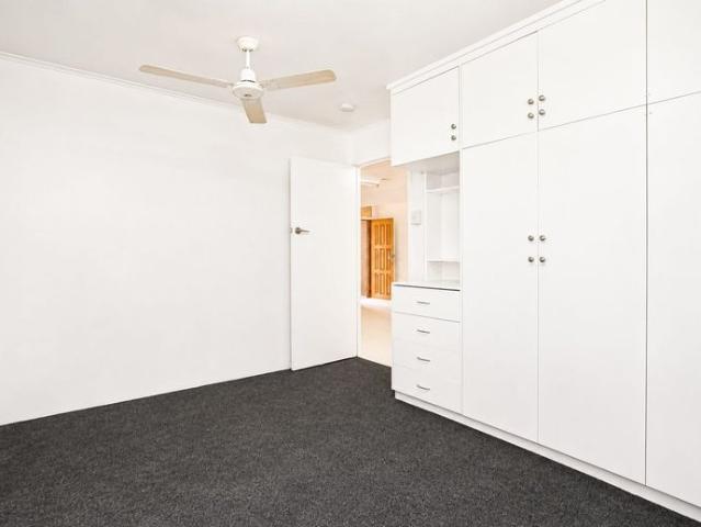 Fresh, Modern Living in a Prime Location